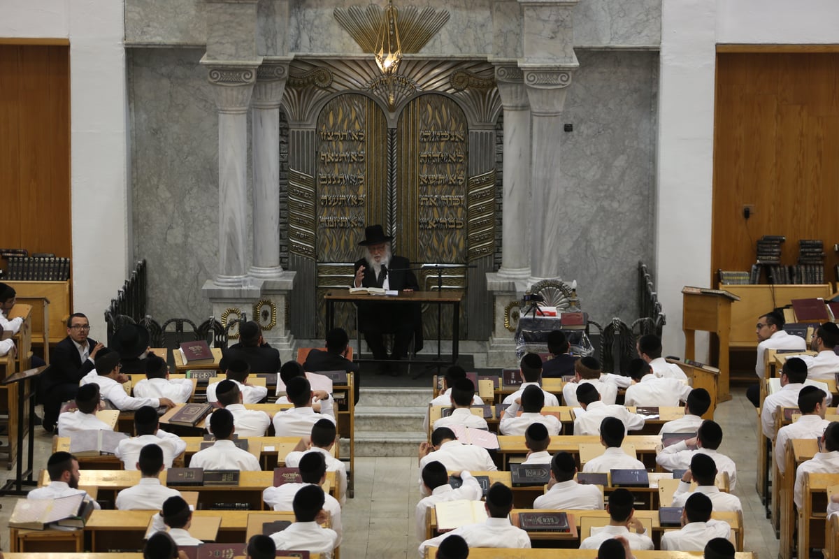 ה'חברונער'ס' התעוררו משיחתו של ראש ישיבת פוניבז' • צפו