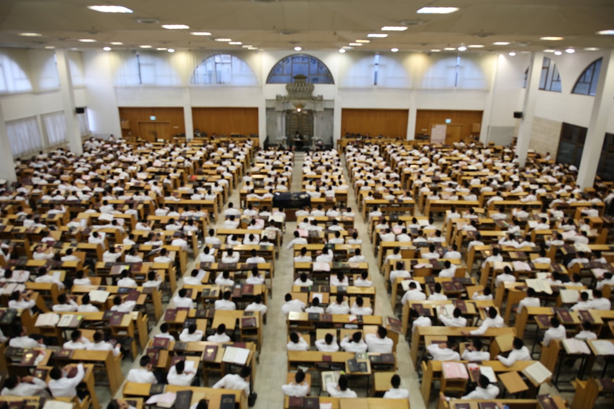 ה'חברונער'ס' התעוררו משיחתו של ראש ישיבת פוניבז' • צפו