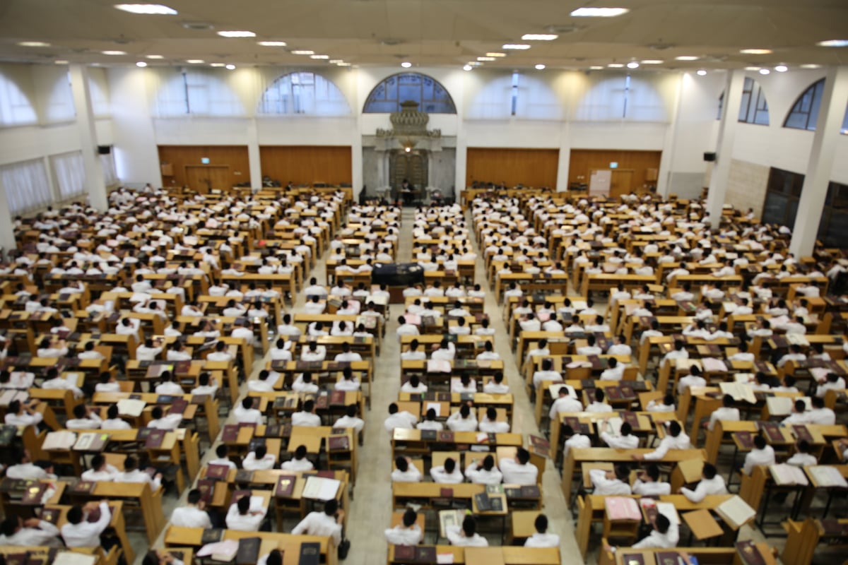 ה'חברונער'ס' התעוררו משיחתו של ראש ישיבת פוניבז' • צפו