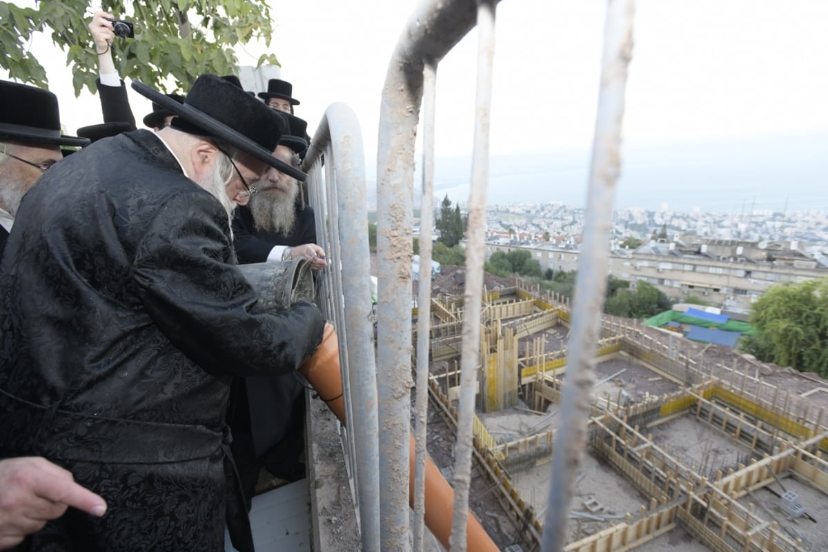 תיעוד: חנוכת ביהמ"ד של צאנז בטבריה