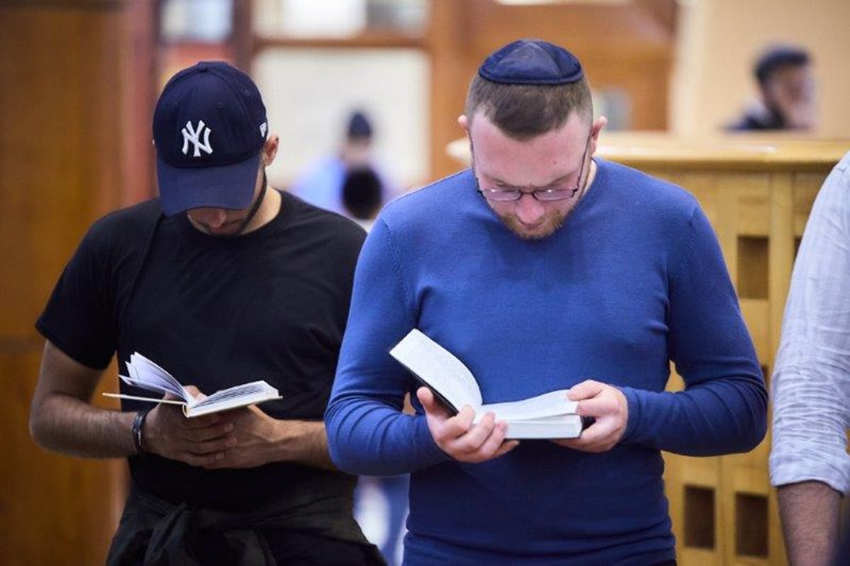 "סליחות נאכט אין מוסקבה" • גלריה מעוררת