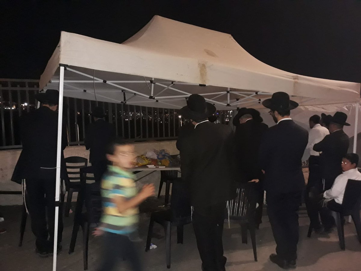 אחרי ביה"כ: העירייה פינתה גם את האוהל