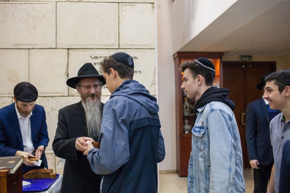 ערב ומוצאי יום הכיפורים במוסקבה. צפו