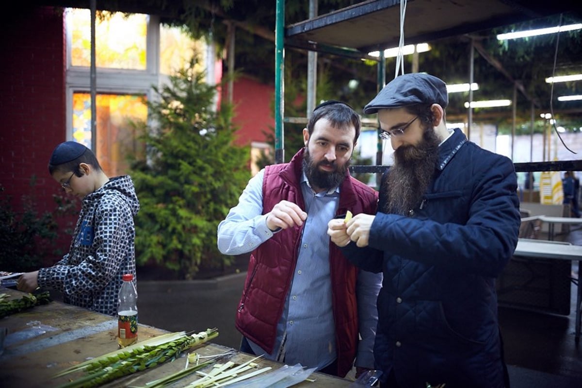 כך נראה חג הסוכות במוסקבה. גלריה