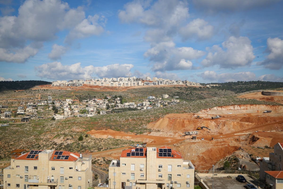 נוף נשקף מהעיר ביתר עילית