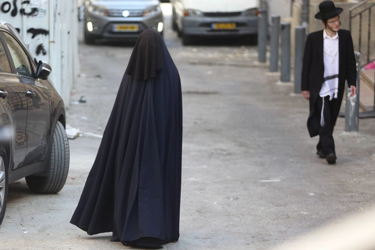 'אשת שאלים' בראיון: "לא מבינה למה מצלמים אותי ברחוב"