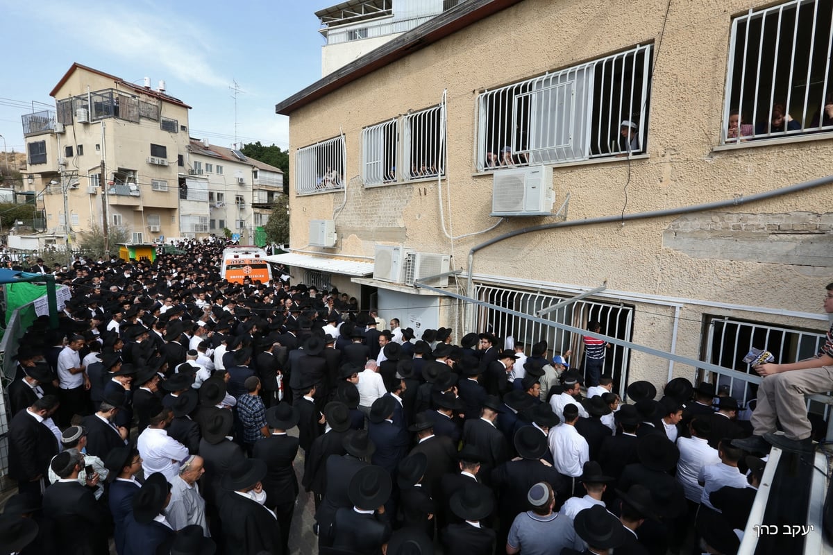 בני ברק נפרדה מהמרא דאתרא הגר"ש קורח