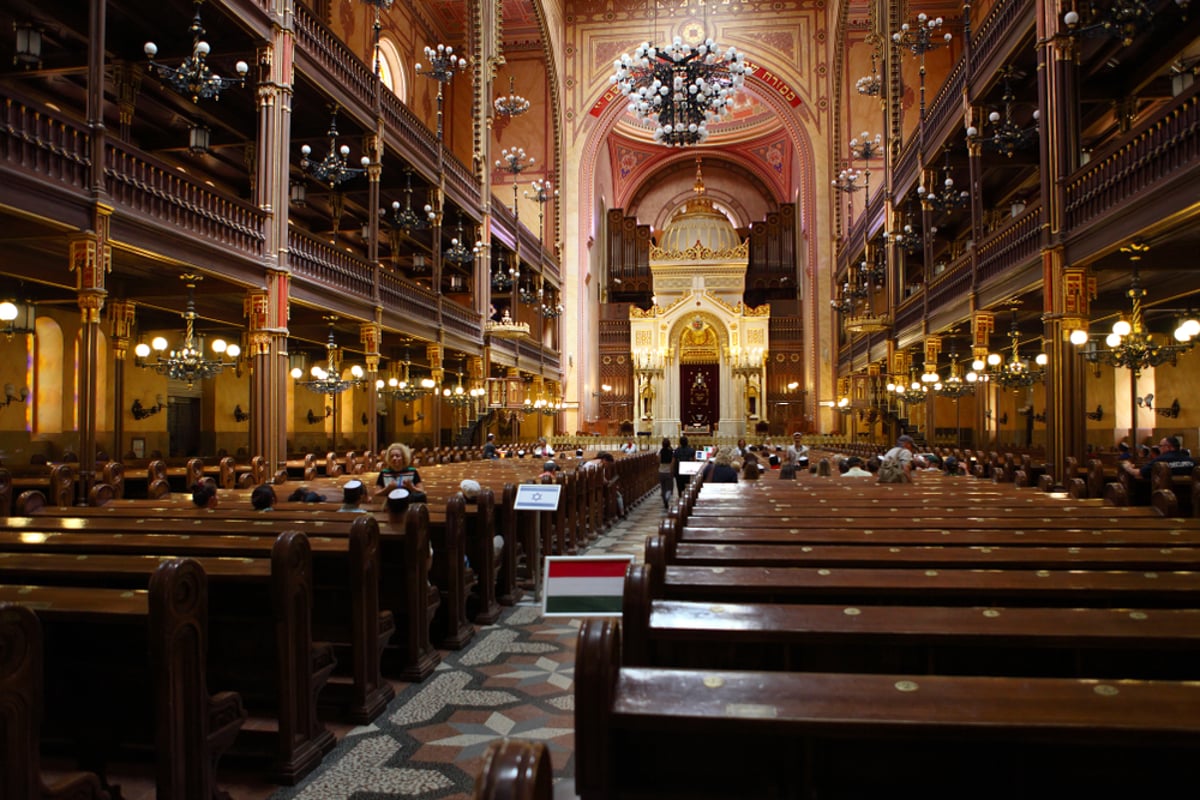 בית הכנסת הגדול בבודפשט, הונגריה