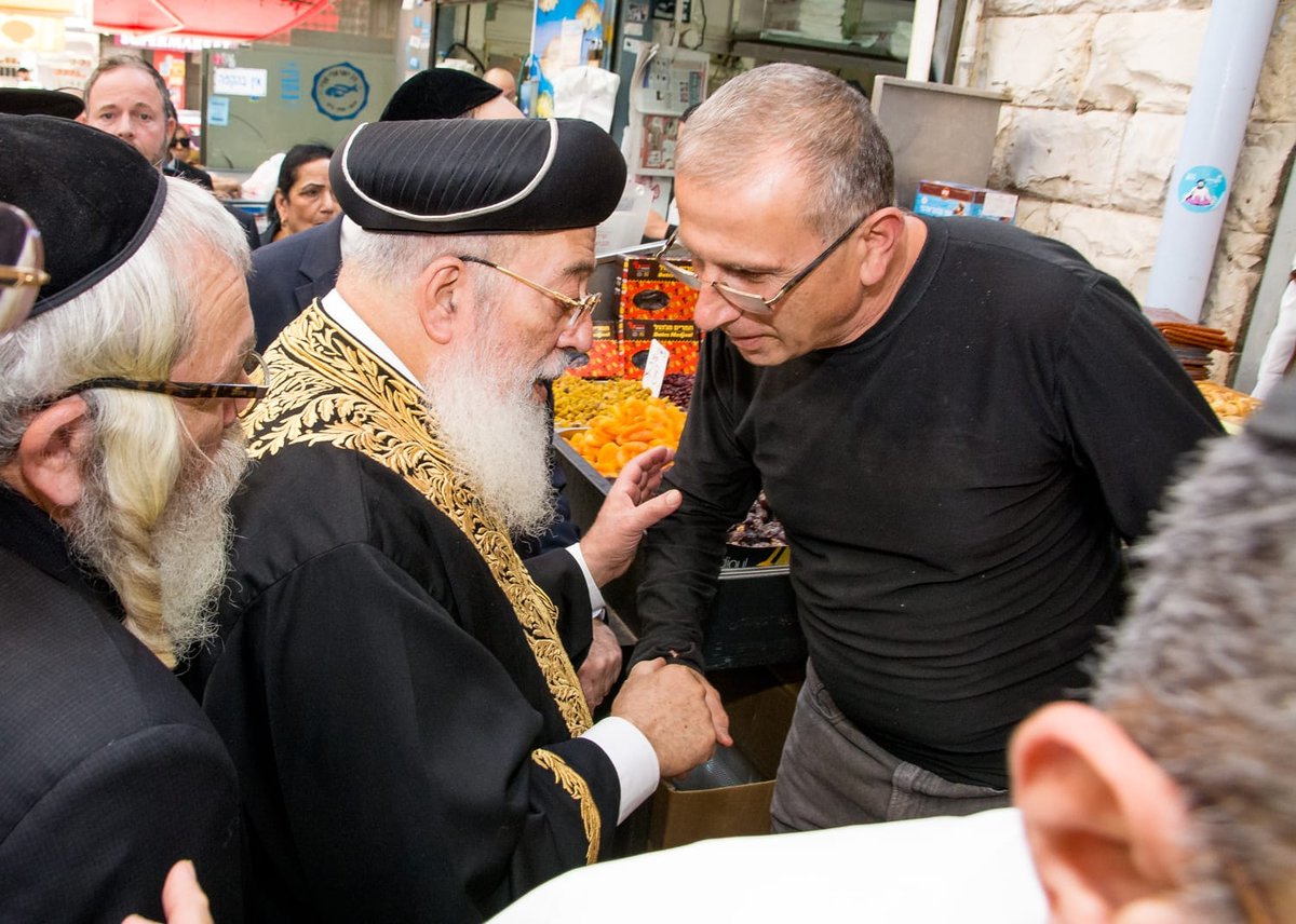 הראשון לציון חיזק את סוחרי מחנה יהודה