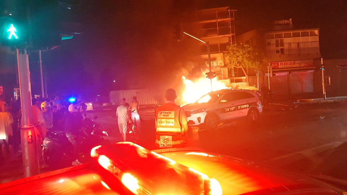שני גברים נהרגו בפיצוץ ברכב בתל אביב