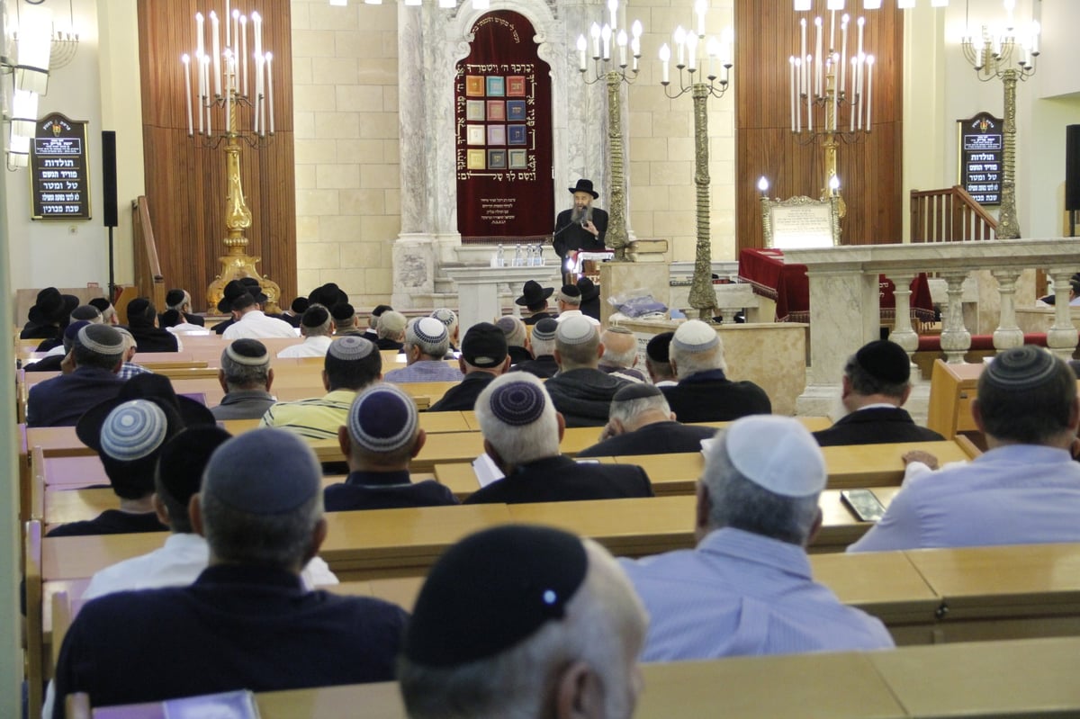 עצרת במלאות השבעה לפטירת השר דוד אזולאי