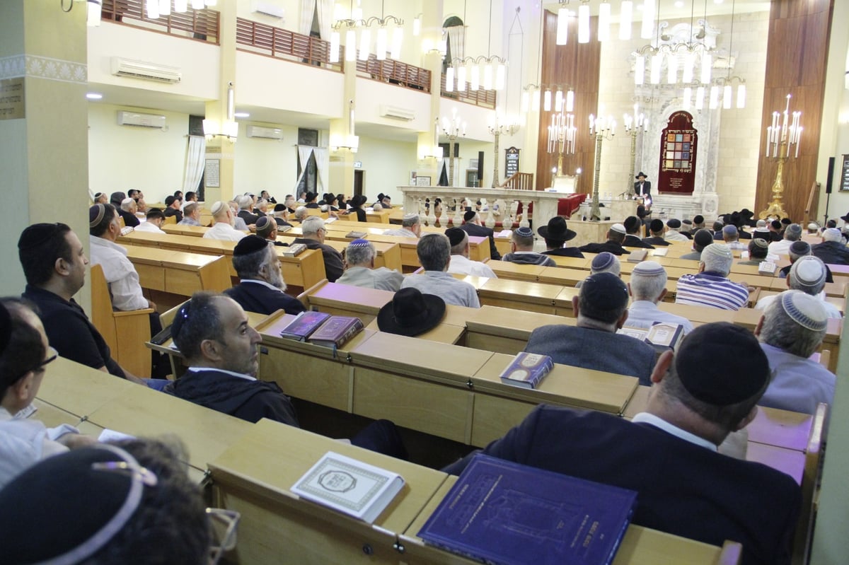 עצרת במלאות השבעה לפטירת השר דוד אזולאי