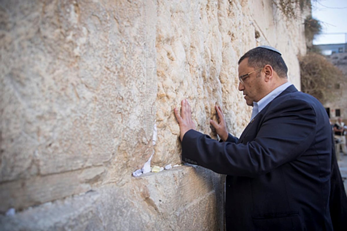 משה ליאון בכותל המערבי