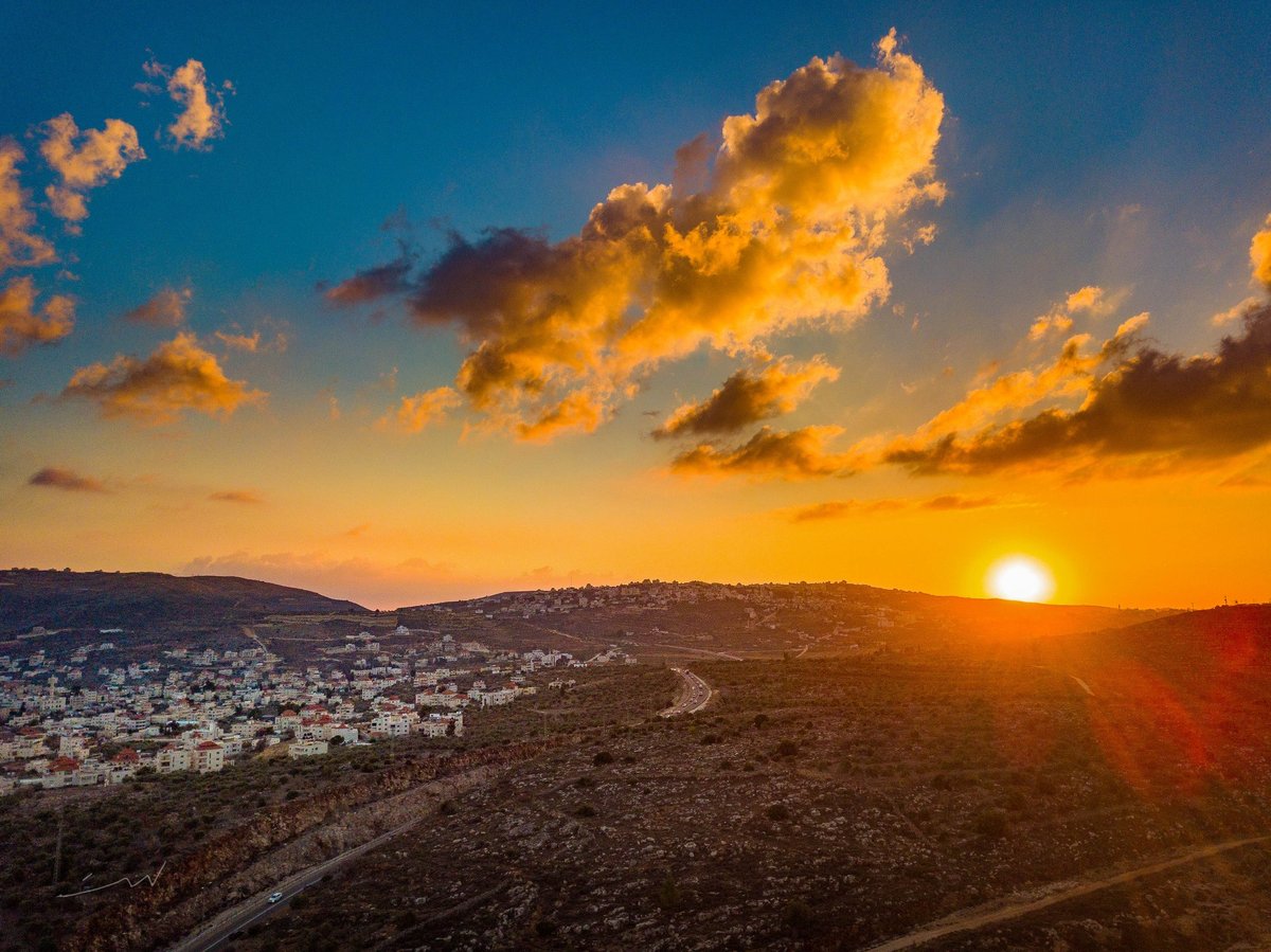 שקיעה מרהיבה במיוחד בעמק שילה • צפו