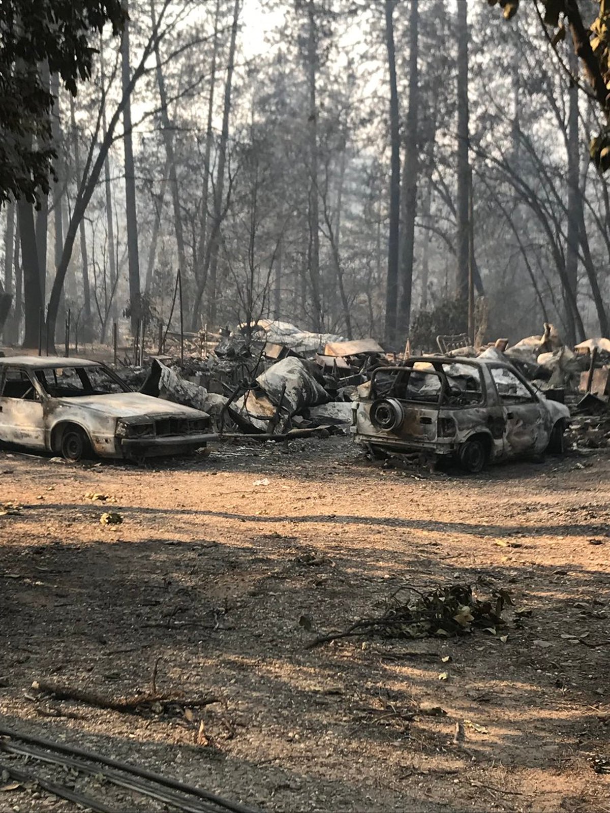 קליפורניה: לפחות 76 הרוגים בשריפת הענק