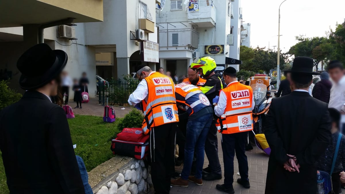 לעיני ילדים בשכונה החרדית: הנהג נדקר בידו