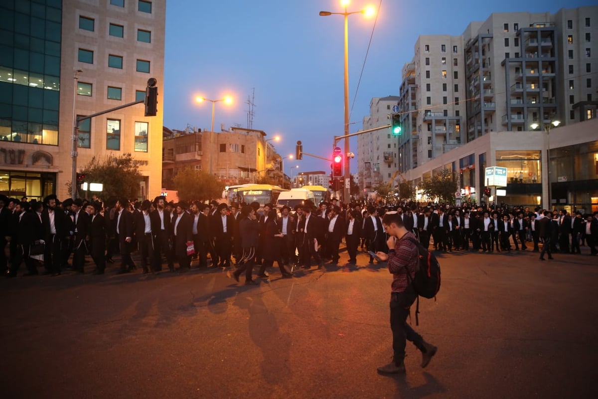 30 עצורים בהפגנה הסוערת של "הפלג" בכניסה לירושלים