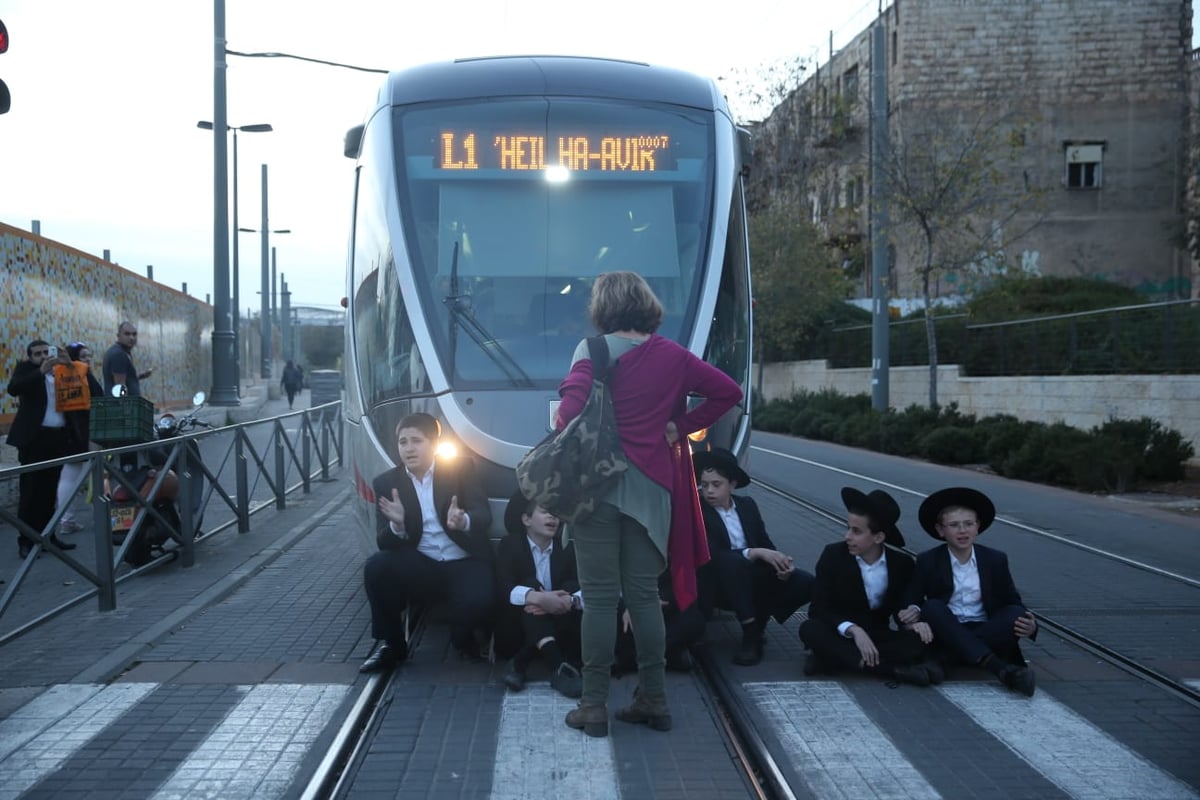 30 עצורים בהפגנה הסוערת של "הפלג" בכניסה לירושלים