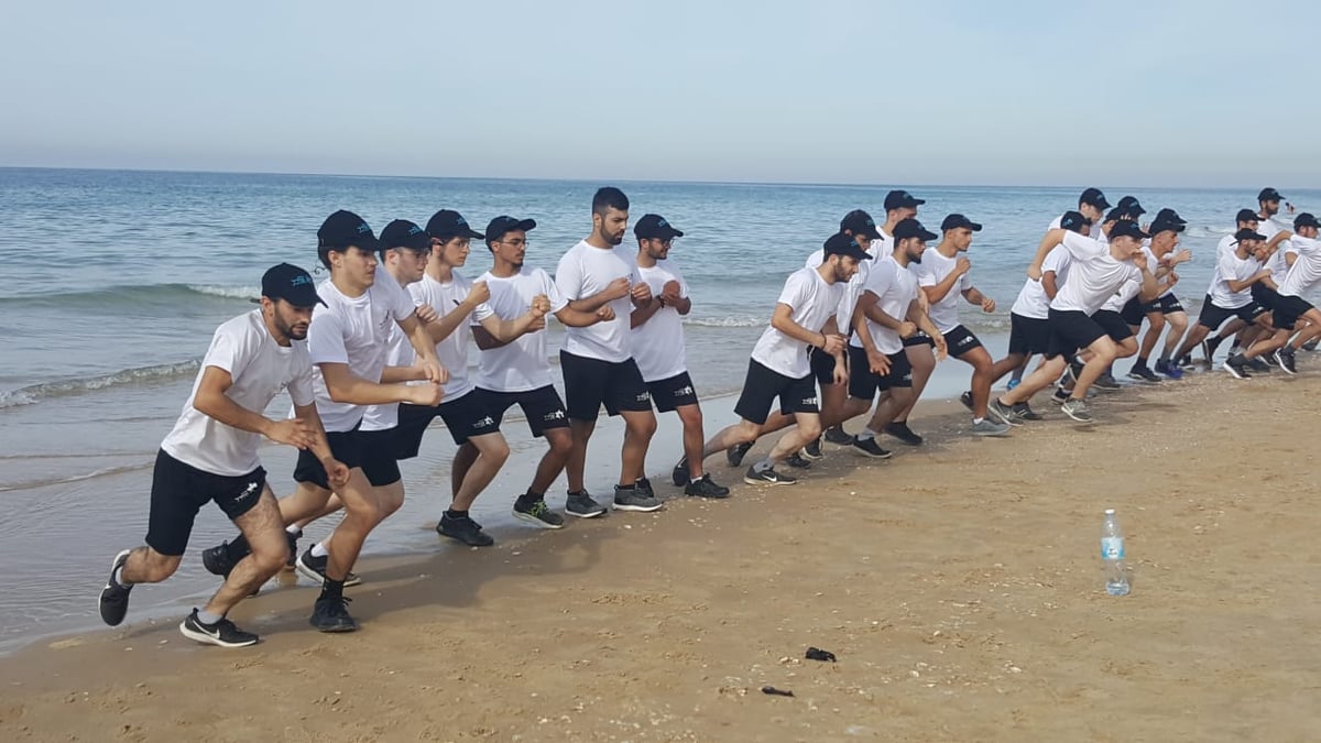 הכנותיהם של מתגייסים לשירות קרבי בצה"ל