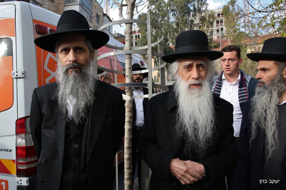 רבם של החלבים הגר"ש קצין זצ"ל נטמן בירושלים