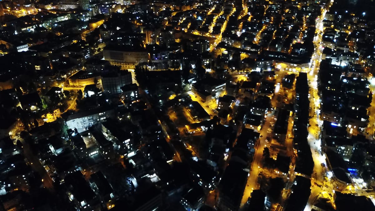 תיעוד מרהיב: מאה שערים וירושלים מהאוויר