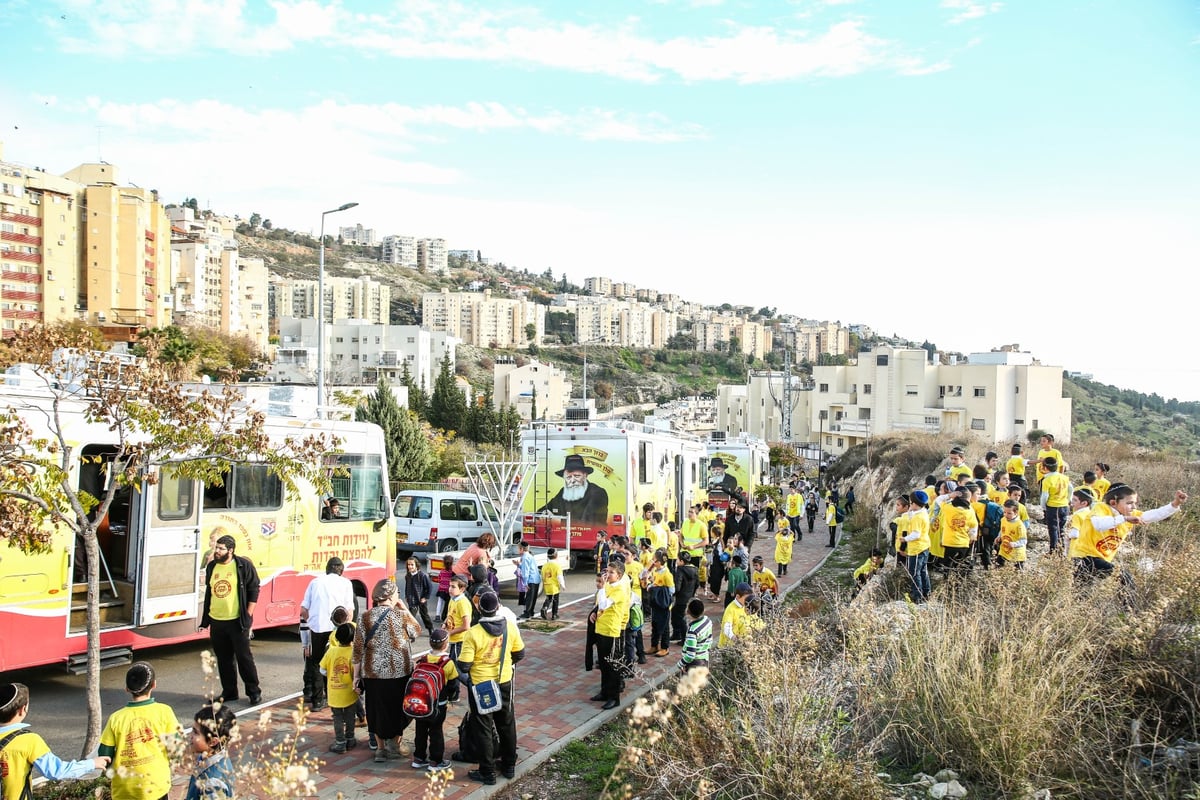 ה'טנקיסטים' הגיעו לכותל המערבי • תיעוד