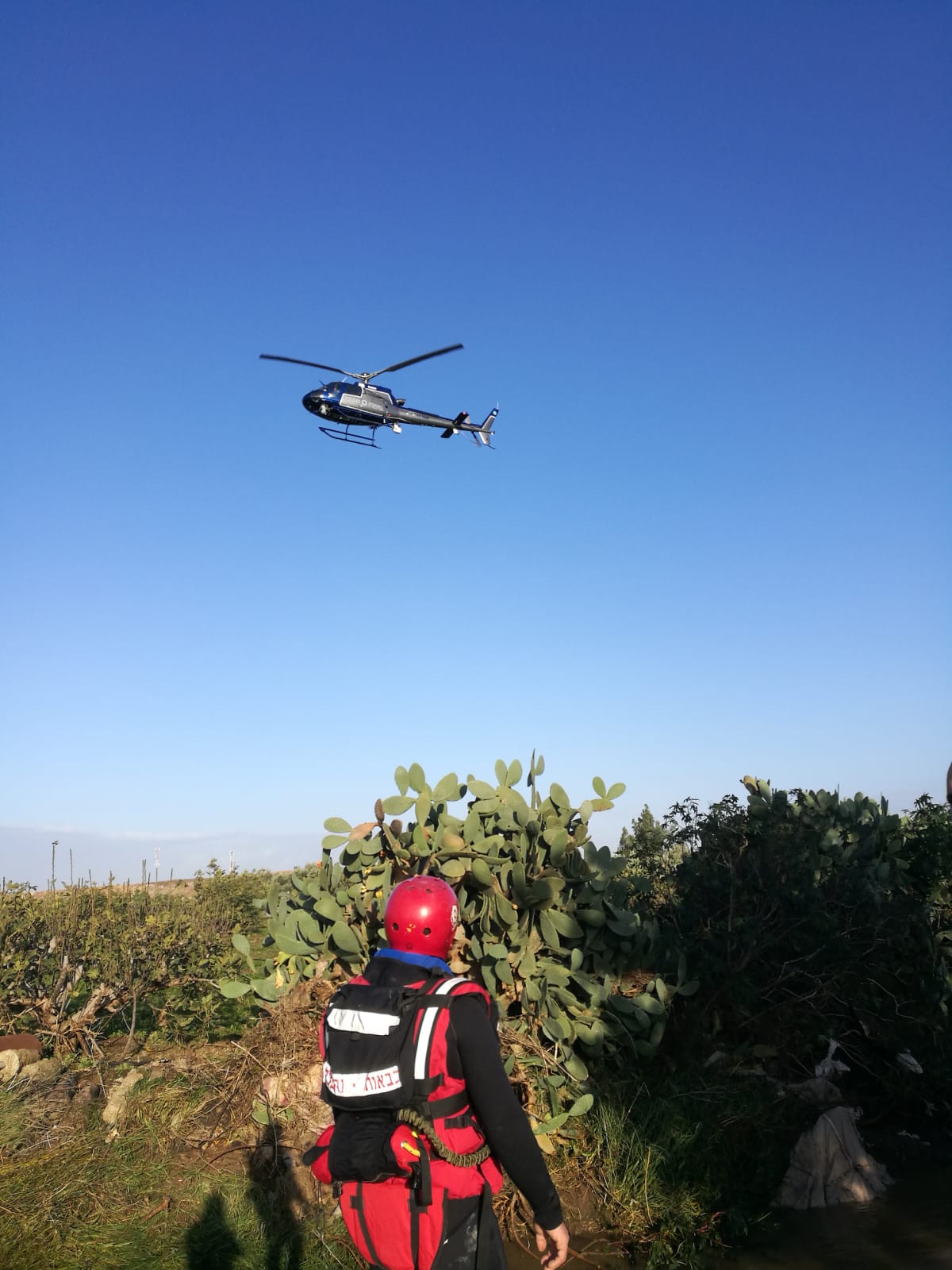 חשש שאדם נסחף בשיטפונות • צפו בחיפושים