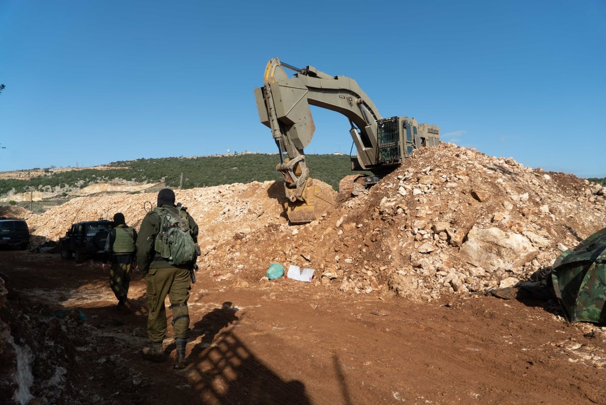 מאות חיילים, 3 מנהרות; צפו בתיעוד מהמבצע