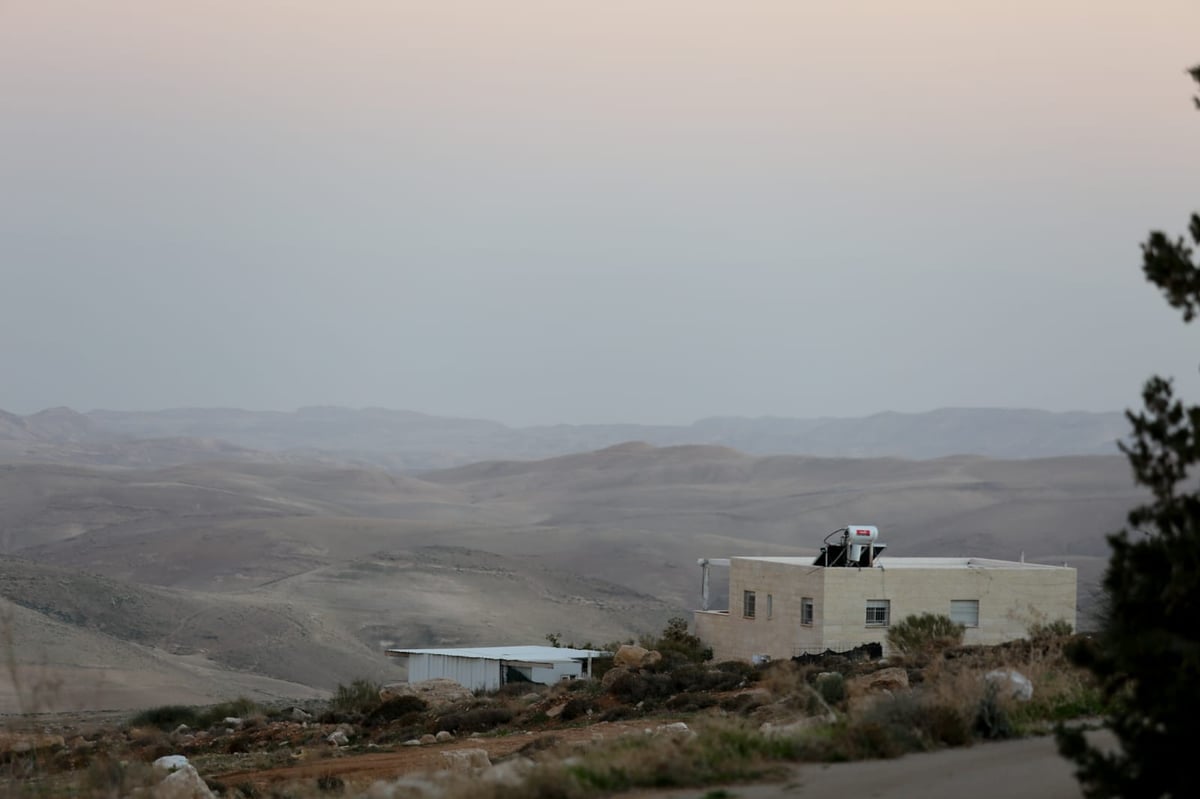 תיעוד מרהיב של הרי מדבר יהודה וים המלח