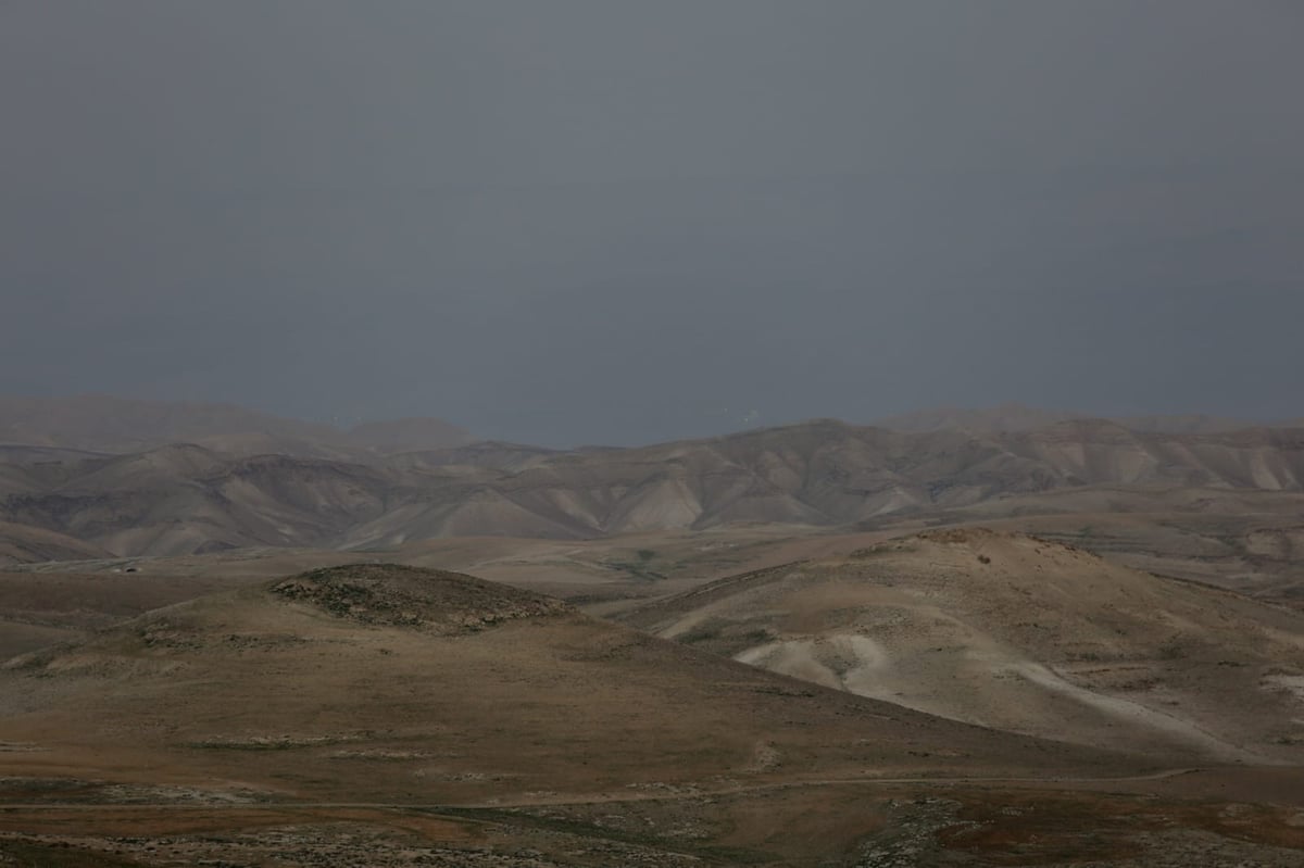 תיעוד מרהיב של הרי מדבר יהודה וים המלח