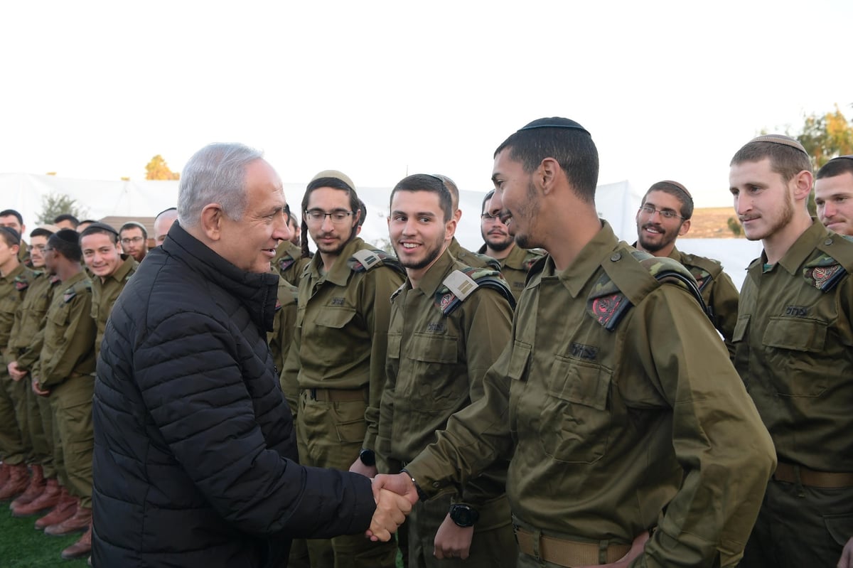 נתניהו נפגש עם לוחמי 'נצח יהודה' • צפו