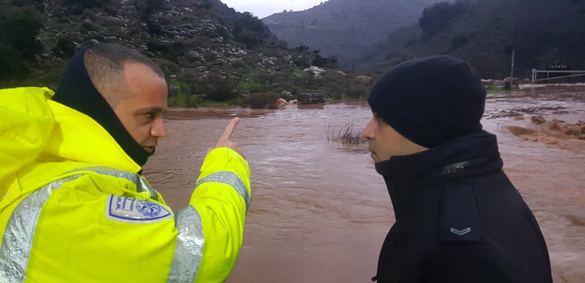 נחל חילזון: הצעיר הנעדר אותר, מצבו אנוש