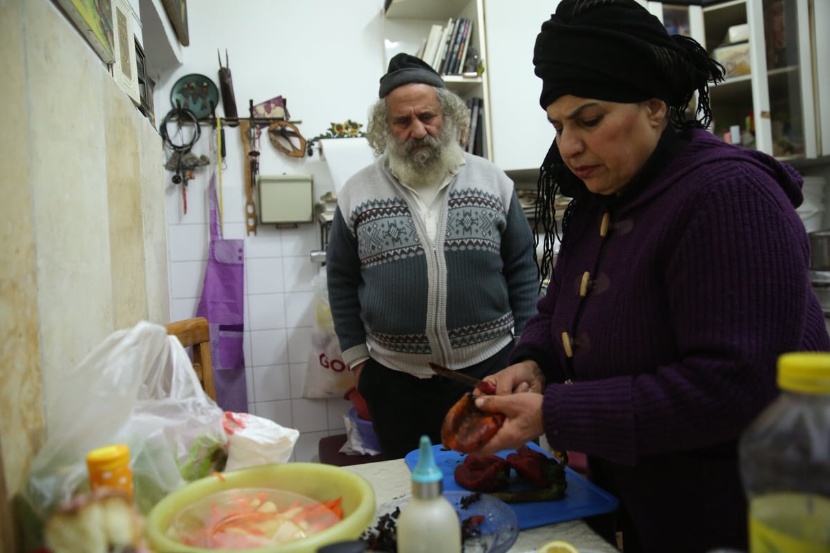 האוכל הטעים של בני הזוג התימנים מהשוק