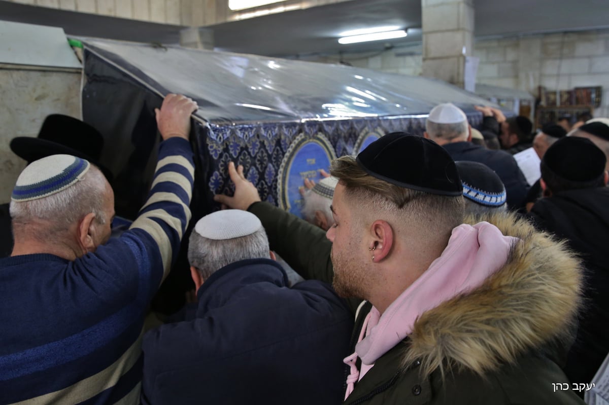 תיעוד מנתיבות: הילולת הבבא סאלי זיע"א