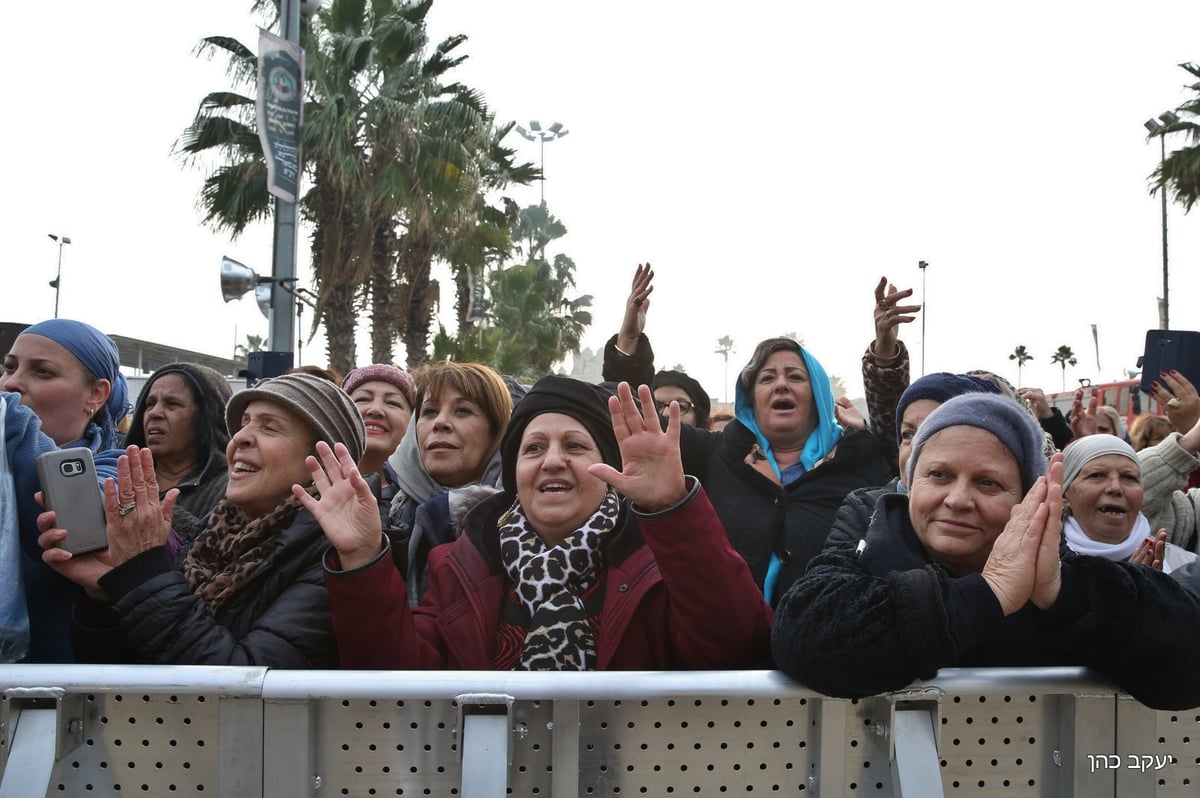 תיעוד מנתיבות: הילולת הבבא סאלי זיע"א