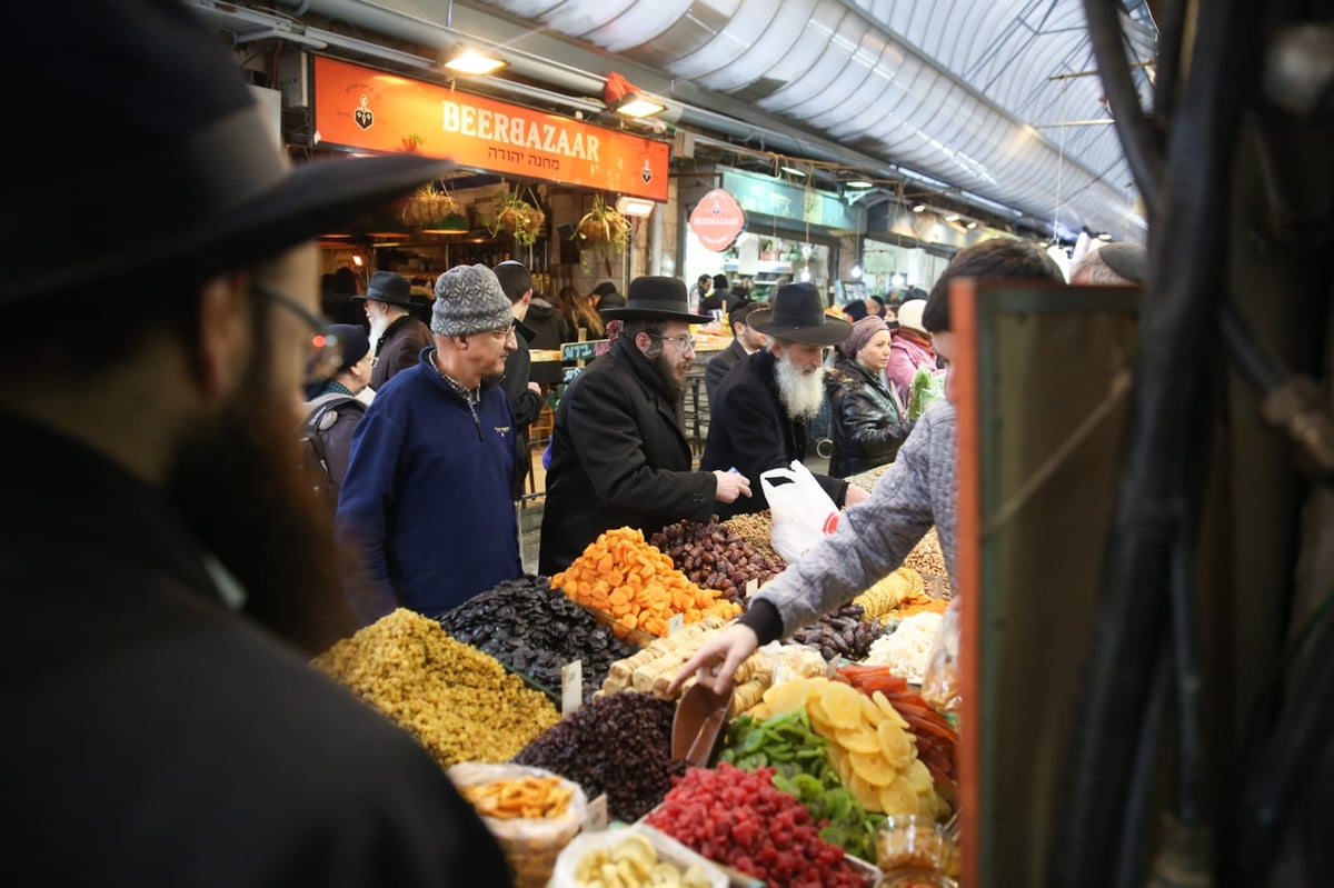 בערב שבת: עמך בית ישראל נערכים לט"ו בשבט