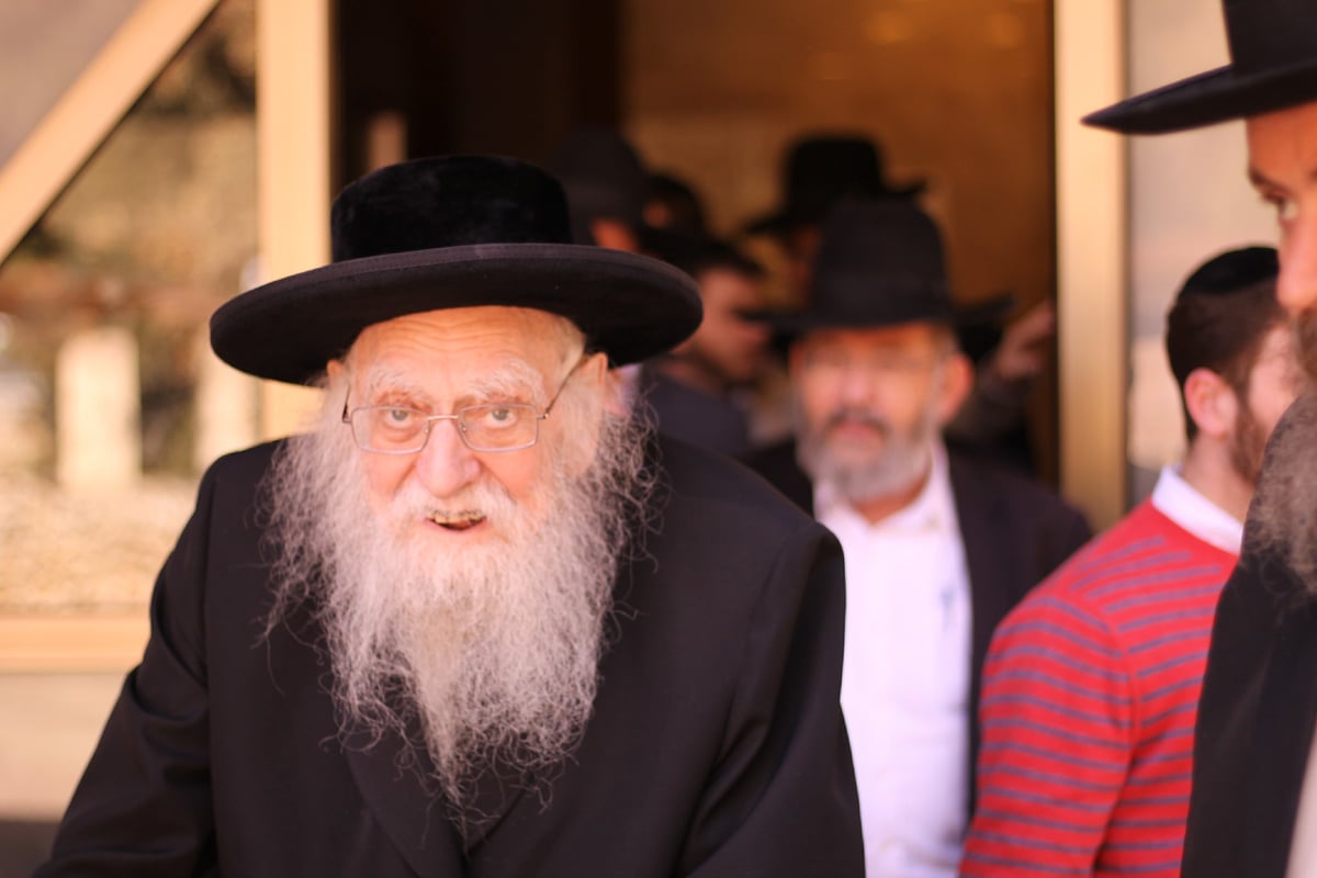 איתרי; ראש הישיבה חזר למסור שיעור • תיעוד