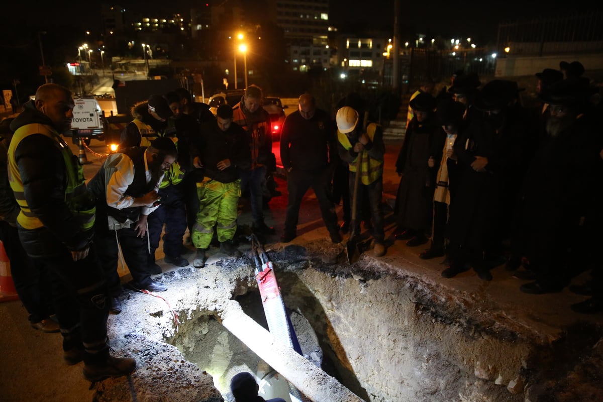 המאבק החדש של הקיצונים: חילולי קברים בירושלים