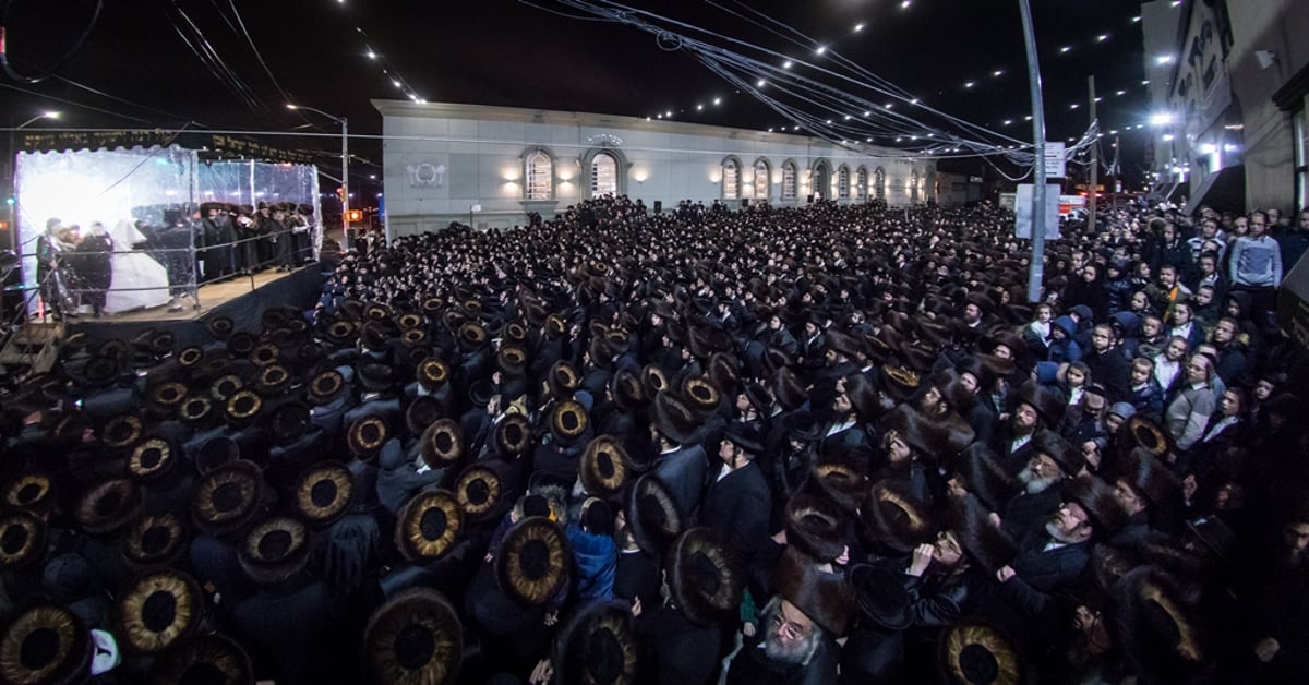 המונים בשמחת הרבי מסאטמר; תיעוד ענק