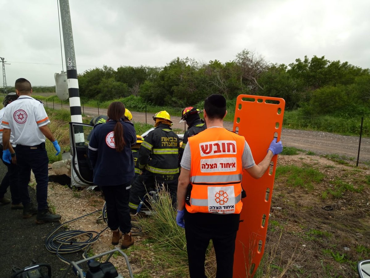 קשיש חרדי התנגש עם רכבו בעמוד ונהרג