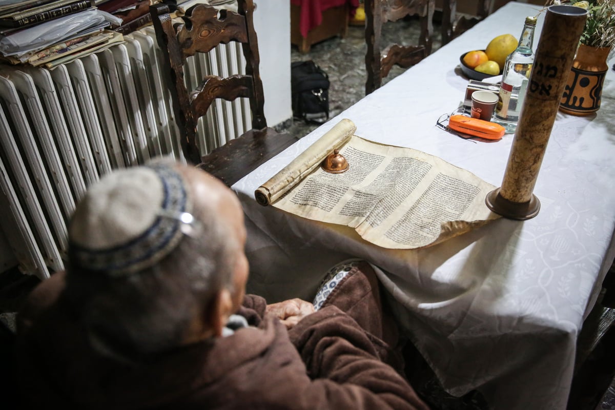 'מגילת אסתר' של ניצול השואה בן ה-100