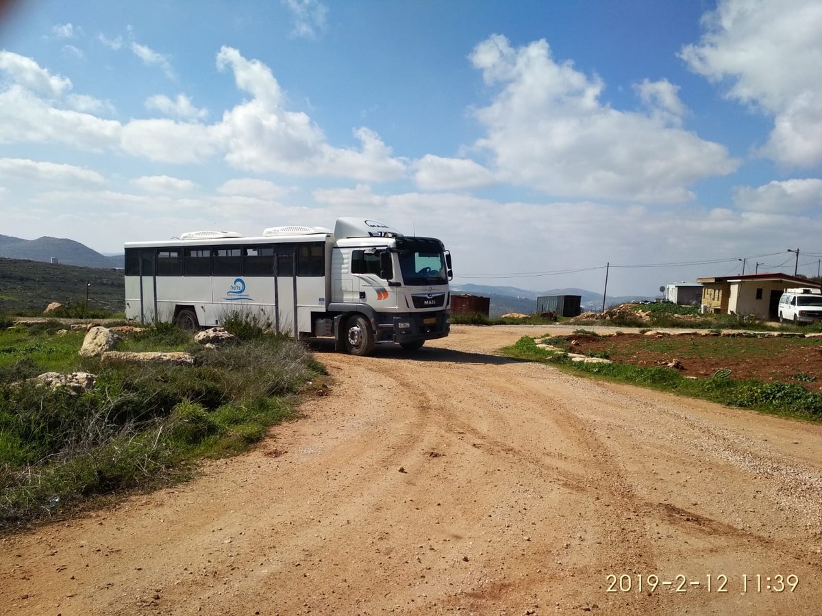 מבנים יבילים פונו בגבעות איתמר שבשומרון