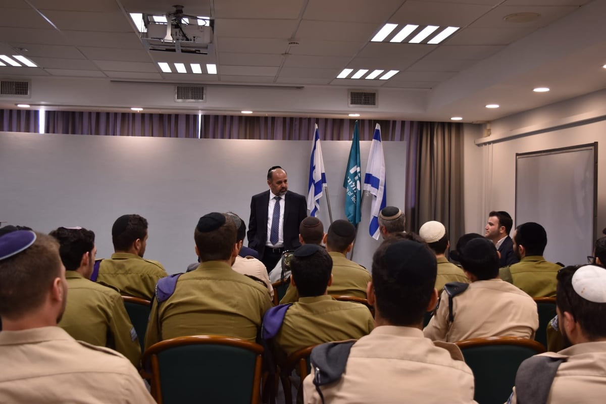 מרגי לחיילים חרדים: "תרומתכם לכלל ולפרט עצומה"