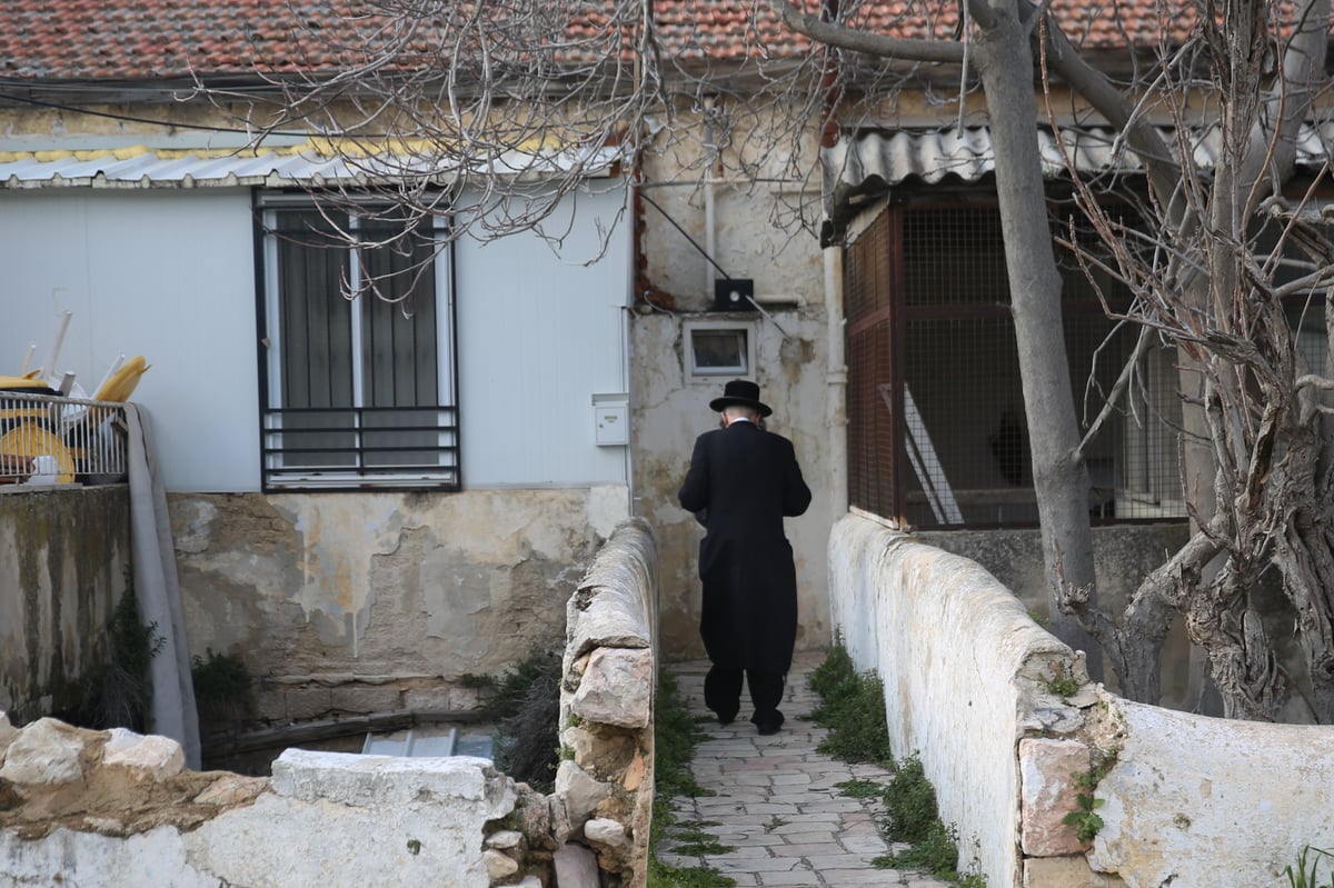 תיעוד מיוחד: השכונה שבשולי מאה שערים