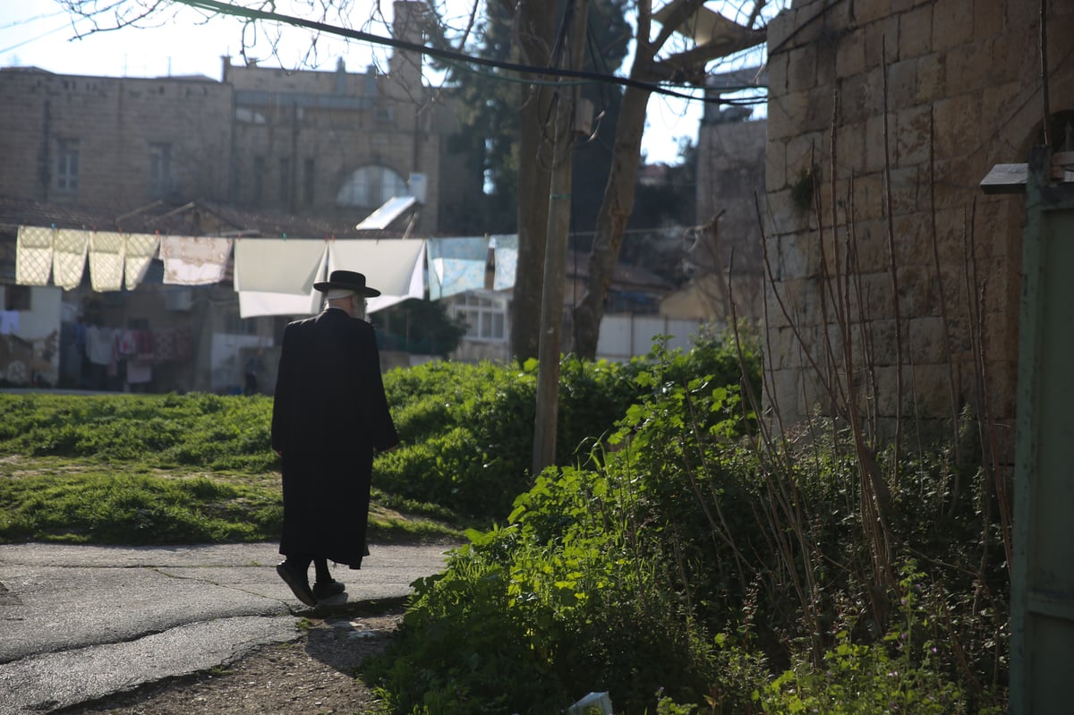 תיעוד מיוחד: השכונה שבשולי מאה שערים