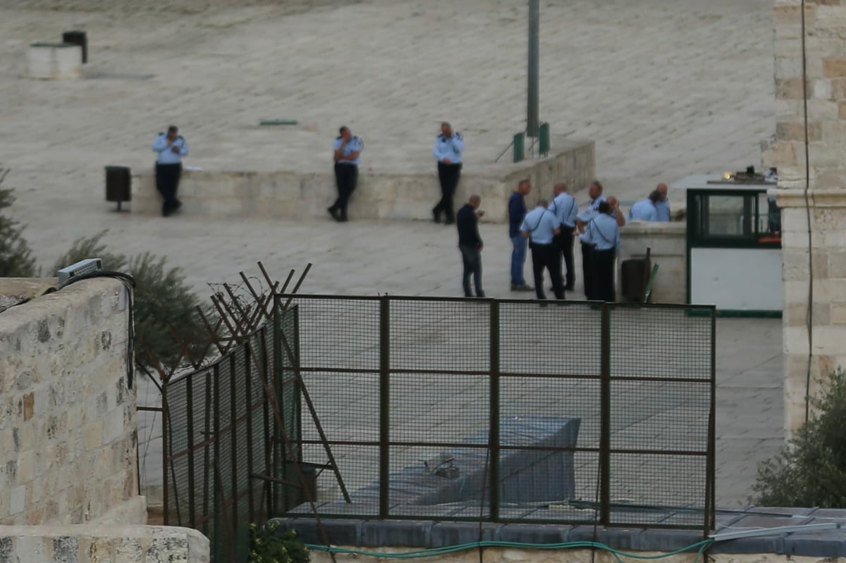 הר הבית: 10 חשודים נעצרו; החמאס קורא להתנגדות