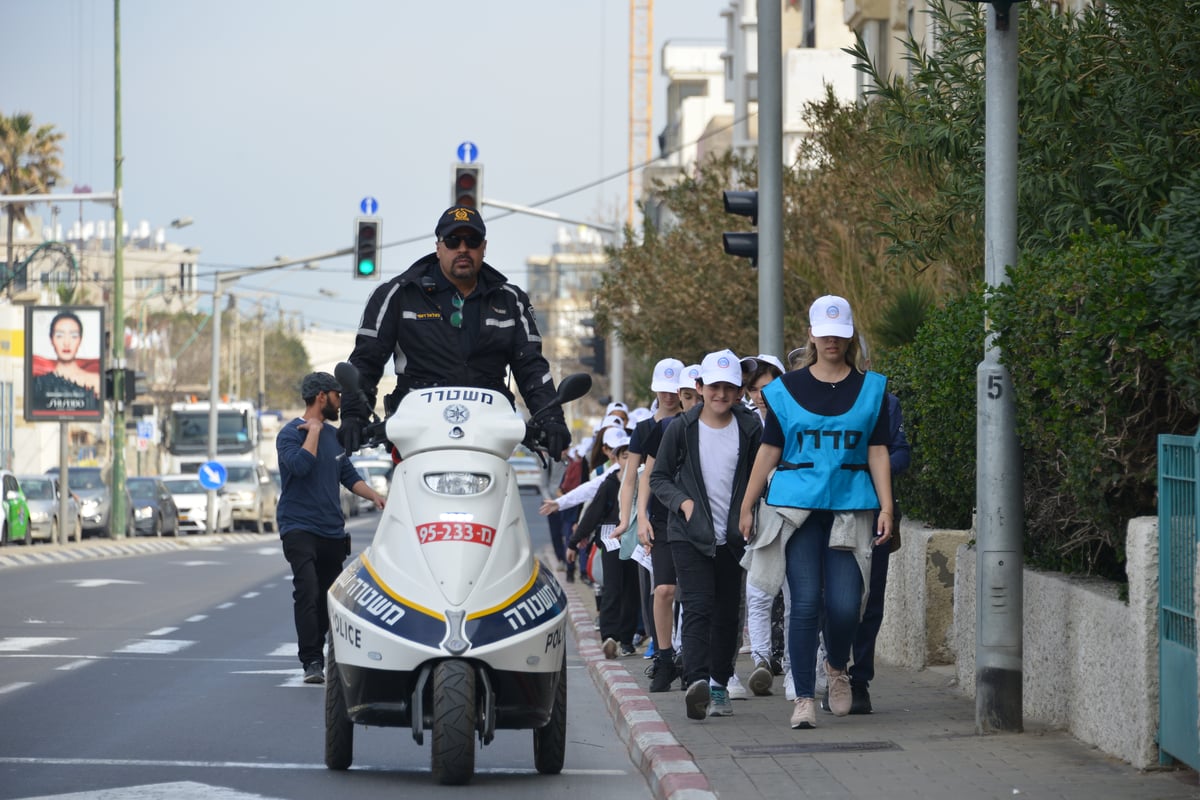 סוסים ומסוקים: כך נערכת ישראל ל'צונאמי'