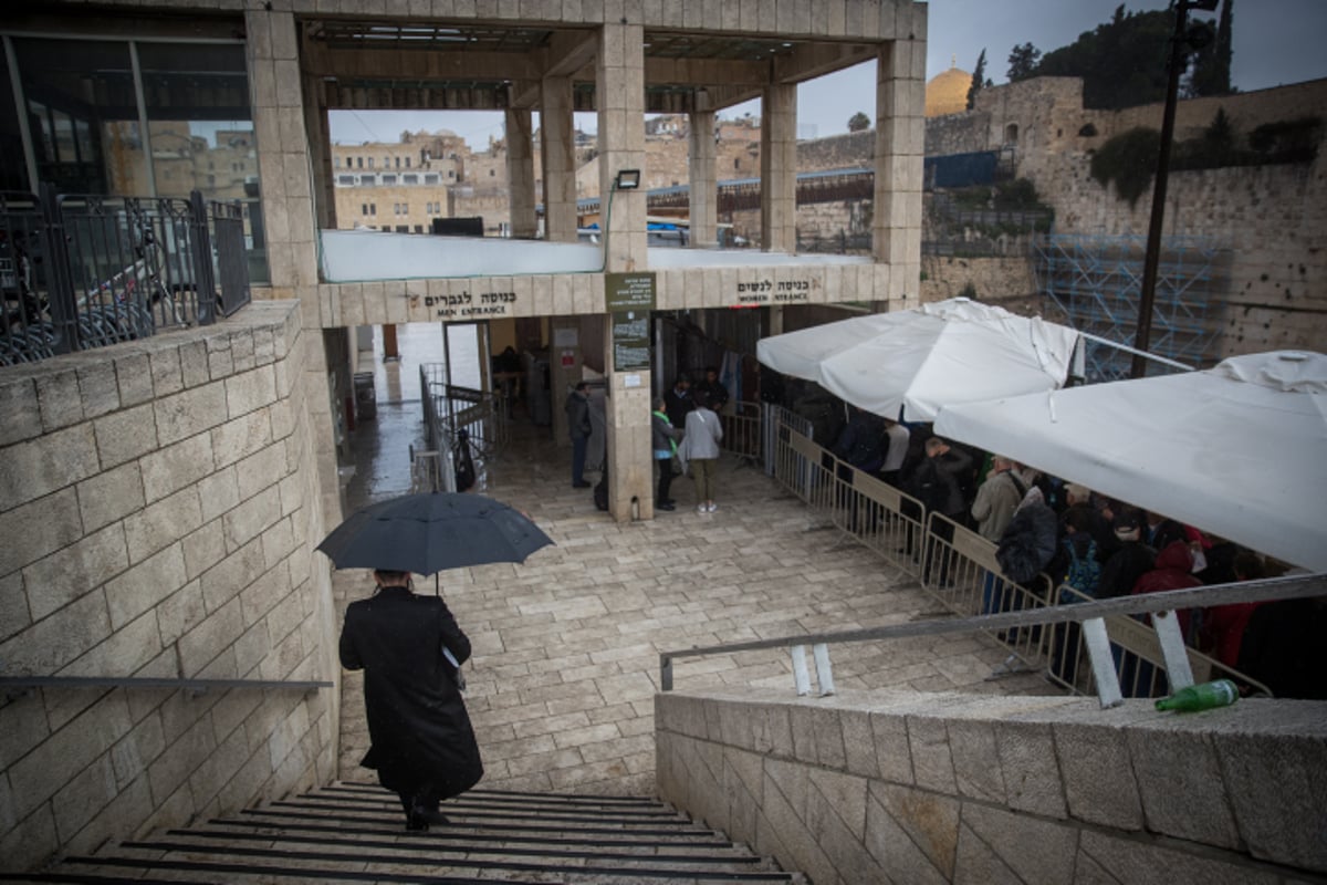 התחזית: בבוקר עדיין יירד גשם קל ויהיה קר