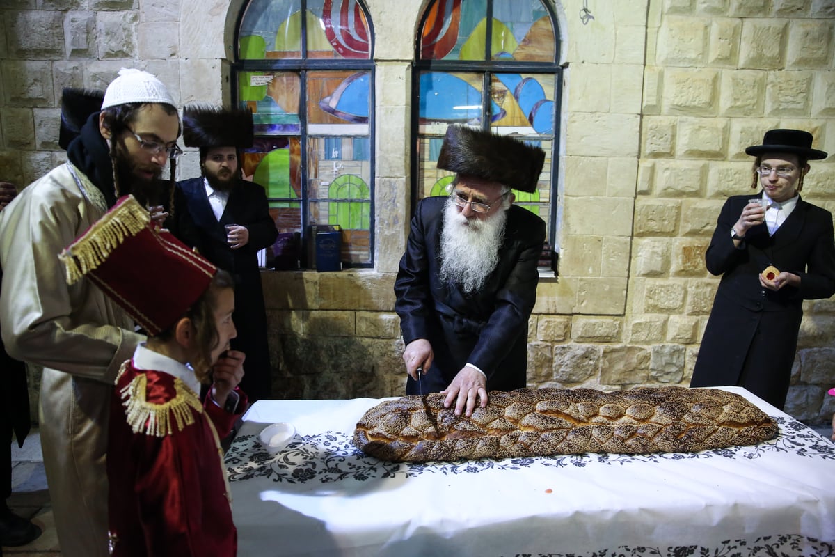 כך חוגגים את פורים בציון הרשב"י במירון