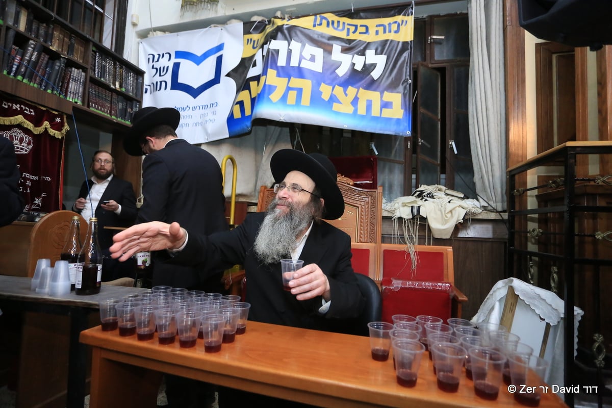 אלפים במעמדות התפילה שע"י "רינה של תורה" בחצות לילי הפורים